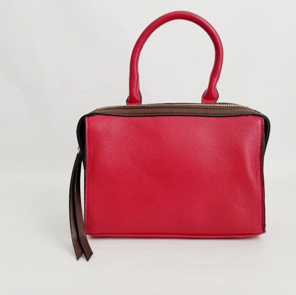 NWT Red Box Shape Handbag - Picture 2 of 11